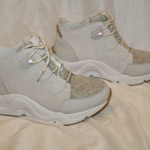 NIB SOREL WOMEN'S KINETIC RNEGD CARIBOUT SNOW BOOT SNEAKERS - Picture 4 of 9